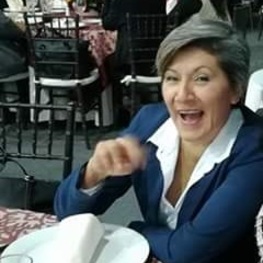 D 2c05e3b9 9872 4e2a bda0 0cbe1800c618